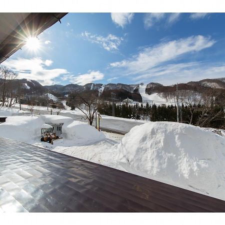 Lodge Uenohara Yamanoie Minakami Exterior foto